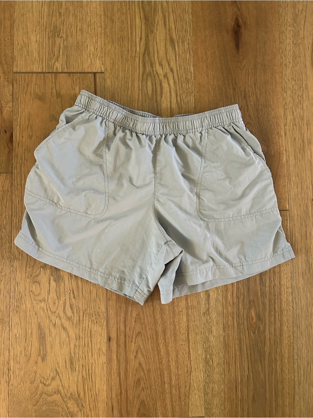 Columbia Light Gray Women’s Athletic Shorts